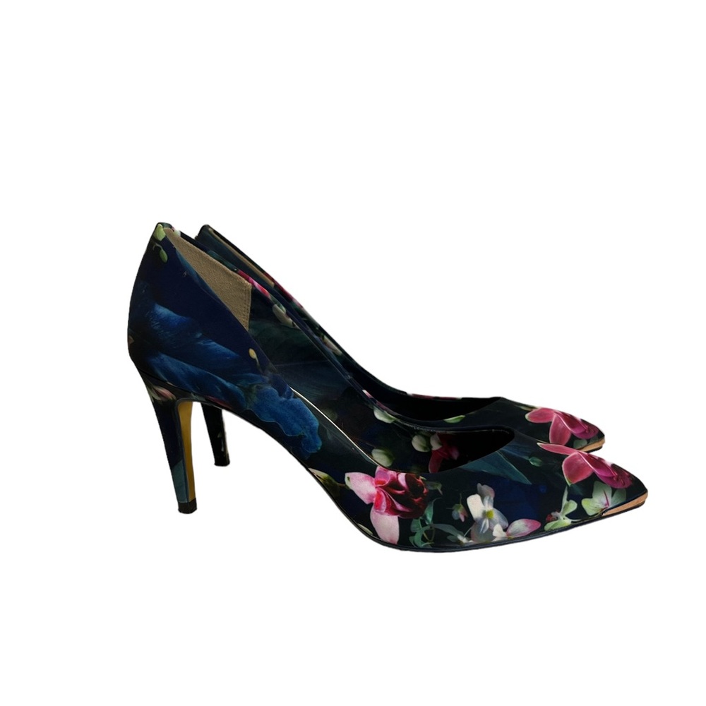 Ted Baker London Neevo 4 Pointed Heels - Fuchsia - Pink - Picture 2 of 10